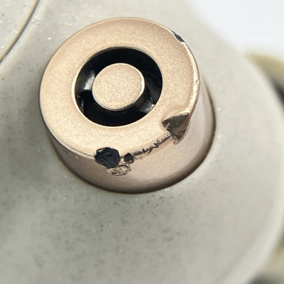 【中古】WF-1000XM4 SM プラチナシルバー【秋葉原】