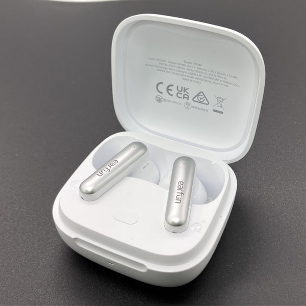 【中古】Air Pro 4i White【秋葉原】