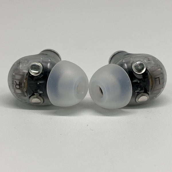 【中古】Beats Studio Buds + トランスペアレント【日本橋】