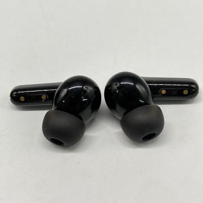 【中古】Air Pro 4 - Black【秋葉原】