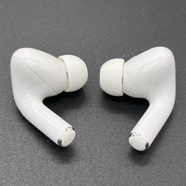 Apple 【中古】MagSafe充電ケース(USB-C)付きAirPods Pro(第2世代