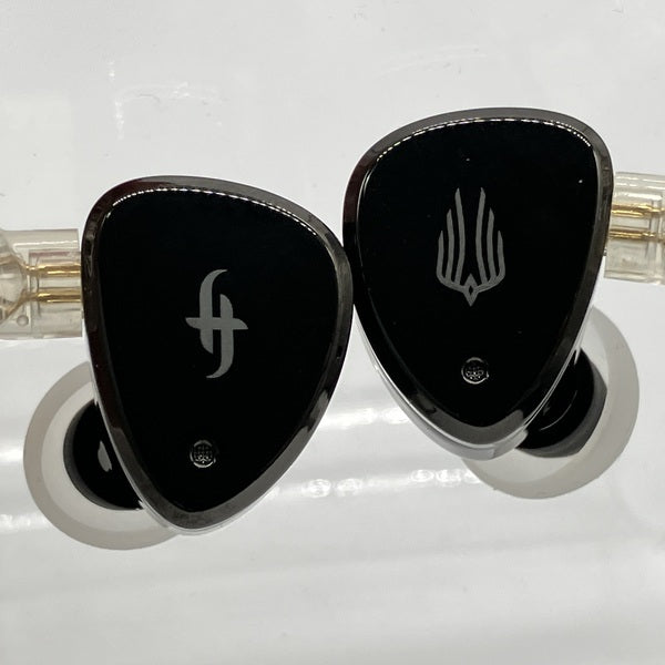 【中古】EM6L【秋葉原】