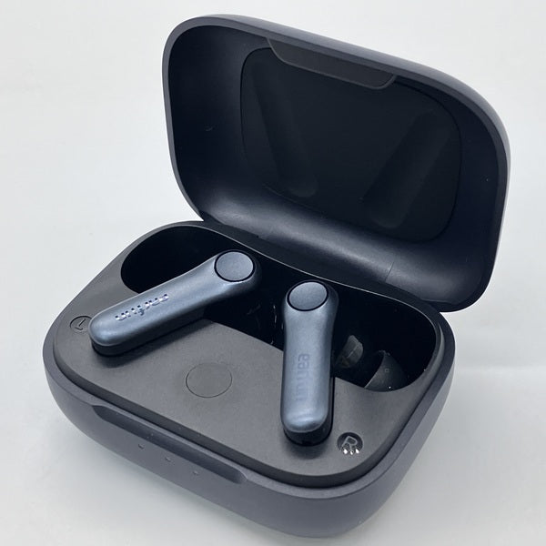 【中古】Air Pro 4 - Black【秋葉原】