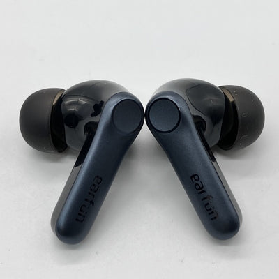 【中古】Air Pro 4 - Black【秋葉原】