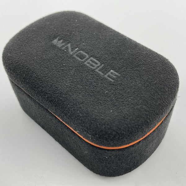 【中古】FoKus Triumph 【NOB-FOKUSTRH-B】【秋葉原】