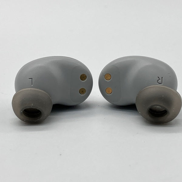 [中古]JBL LIVE FREE2 シルバー JBL 【中古】LIVE FREE 2 シルバー【JBLLIVEFREE2TWSSIL】【日本橋