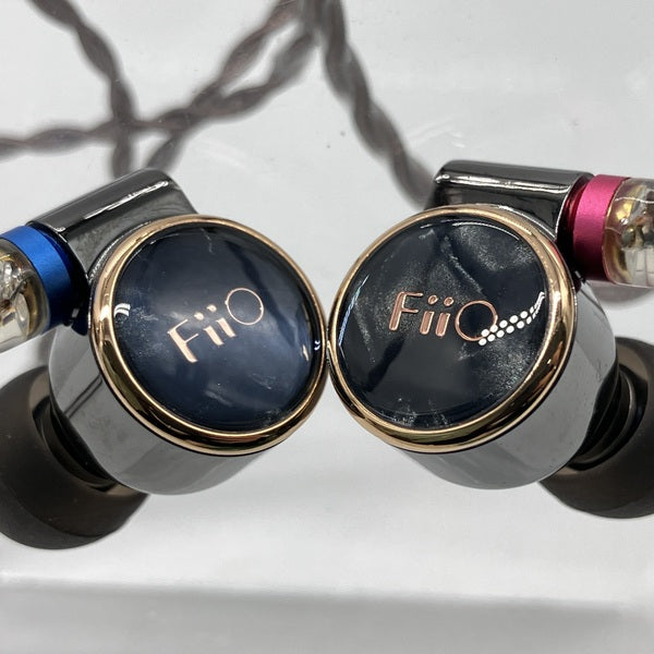 【中古】FD3 Black 【FIO-IEM-FD3-B】【仙台】