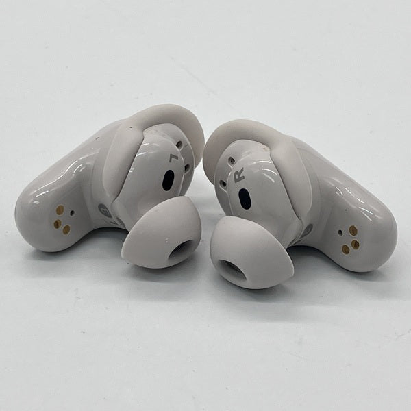 【中古】QuietComfort Ultra Earbuds White Smoke【日本橋】