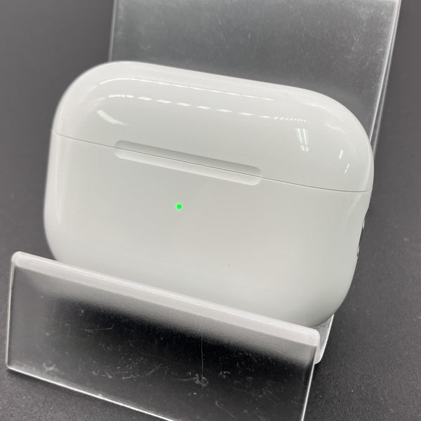 Apple 【中古】AirPods Pro (第2世代) 充電ケース (Lightning)【秋葉原