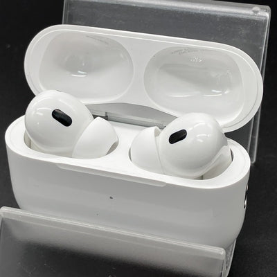【中古】MagSafe充電ケース(USB-C)付きAirPods Pro(第2世代) MTJV3JA【名古屋】