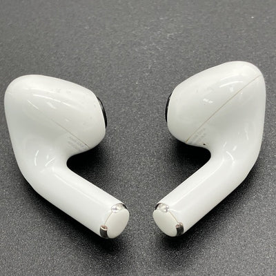 【中古】AirPods Pro (第2世代) MQD83J/A【日本橋】
