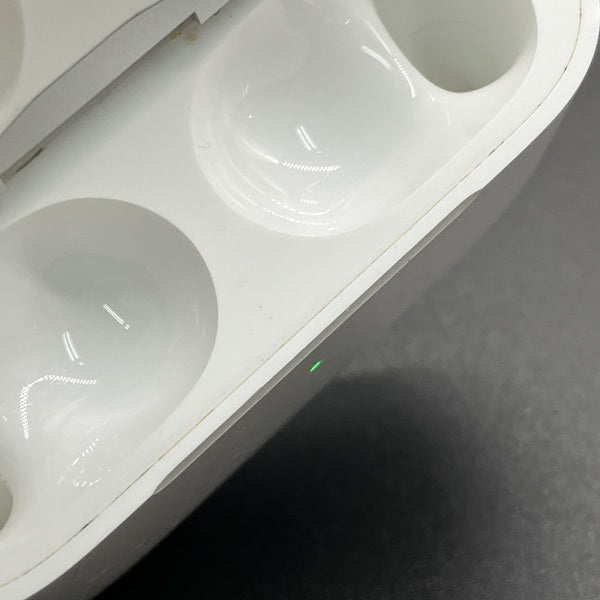 【中古】AirPods Pro (第2世代) MQD83J/A【日本橋】