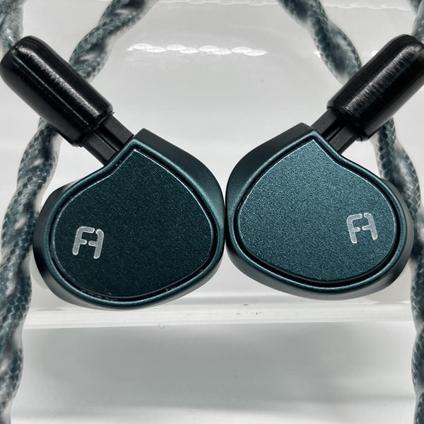 【中古】Spring 【FA-2507】【日本橋】