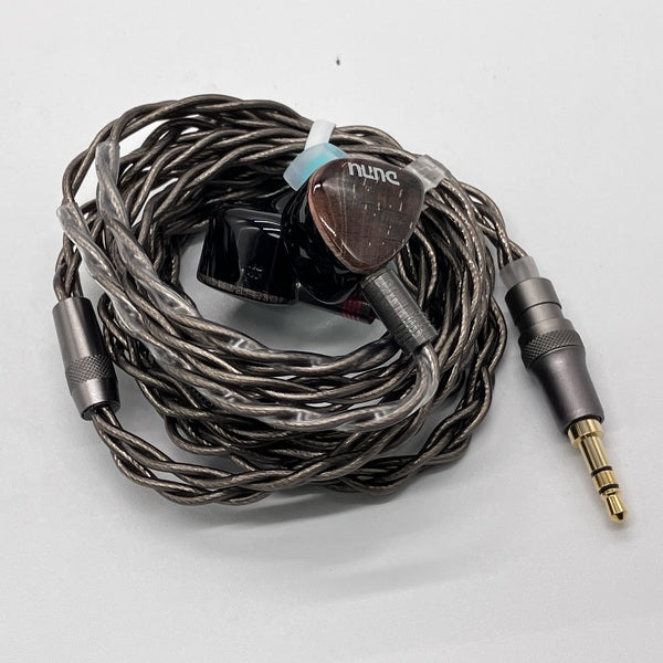 【中古】DaVinci【日本橋】