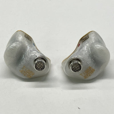 【中古】WHITE TIGER II 【QDC-TIGER-S-WH-V2】(ケーブル欠品)【秋葉原】