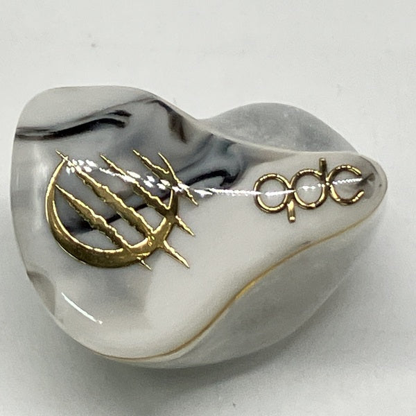 【中古】WHITE TIGER II 【QDC-TIGER-S-WH-V2】(ケーブル欠品)【秋葉原】