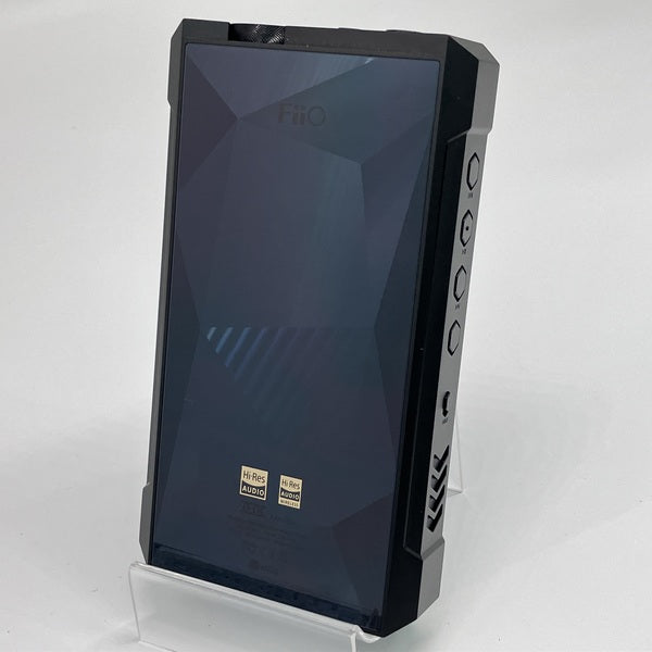 【中古】M17 【FIO-M17-B】【秋葉原】