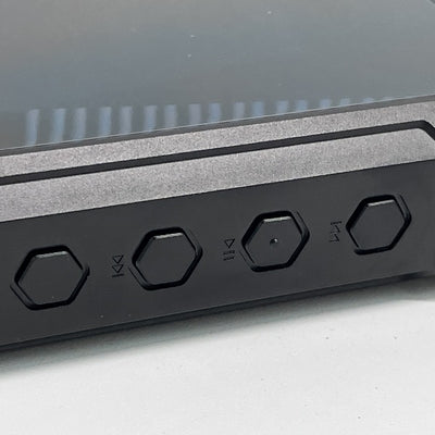 【中古】M17 【FIO-M17-B】【秋葉原】