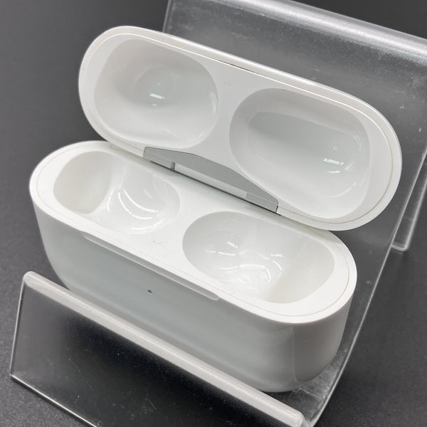 【中古】AirPods Pro 充電ケース(海外モデル)【秋葉原】