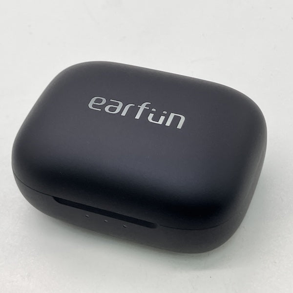 【中古】Air Pro 4 - Black【秋葉原】