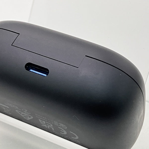 【中古】Air Pro 4 - Black【秋葉原】