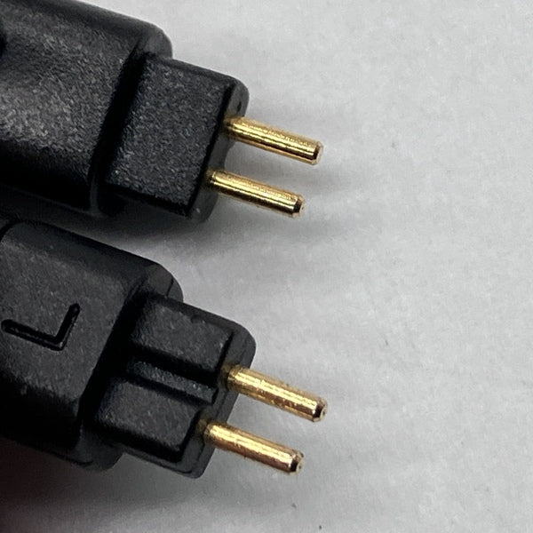 イヤホン 64audio premium cable 48inch 3.5mm black 64 AUDIO 【中古】Premium Cable Recessed Black 48inch(122cm) - 4.4