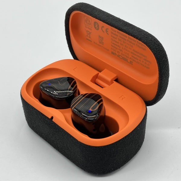 【中古】FoKus Triumph 【NOB-FOKUSTRH-B】【秋葉原】