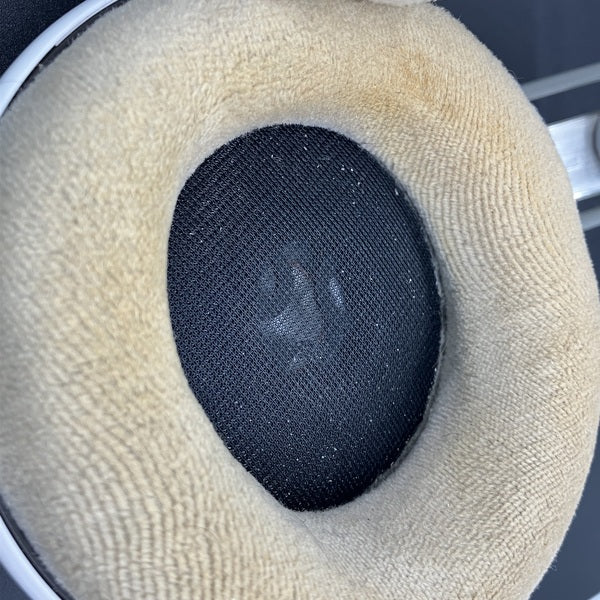 【中古】K701(平行輸入品)【仙台】