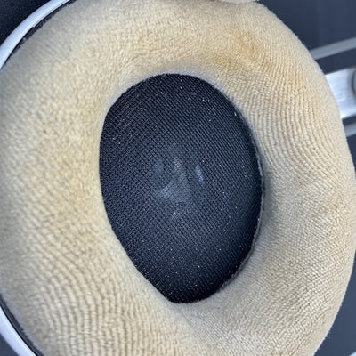 【中古】K701(平行輸入品)【仙台】