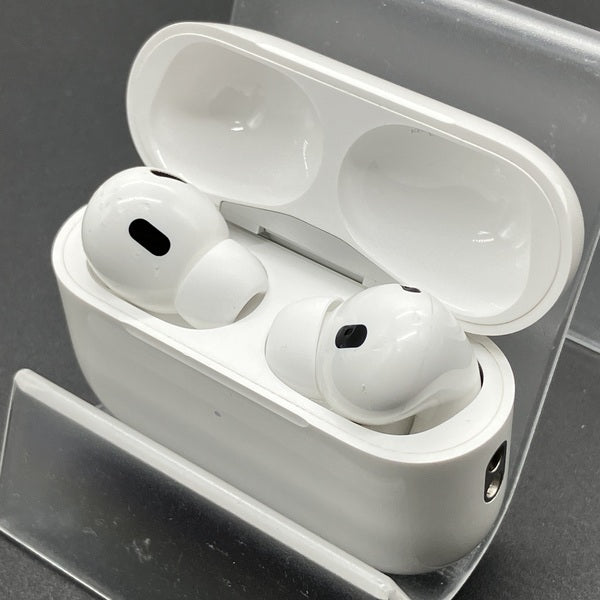 【中古】MagSafe充電ケース(USB-C)付きAirPods Pro(第2世代) MTJV3JA【秋葉原】