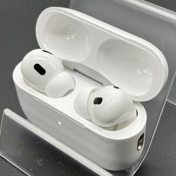 【中古】MagSafe充電ケース(USB-C)付きAirPods Pro(第2世代) MTJV3JA【秋葉原】
