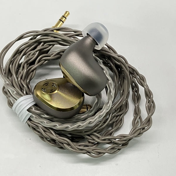 Astell&Kern 【中古】AURA 【IRV-AK-AURA】【秋葉原】 – e☆イヤホン