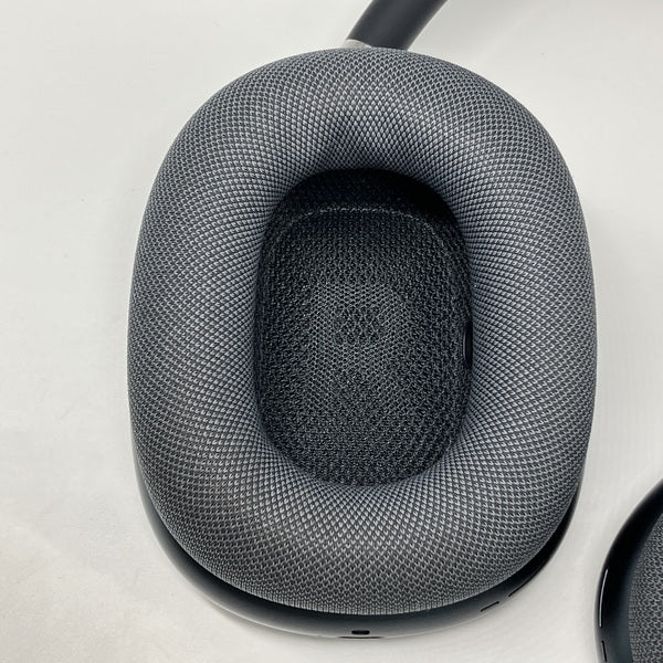 【中古】AirPods Max(USB-C) MWW43ZA/A ミッドナイト【秋葉原】