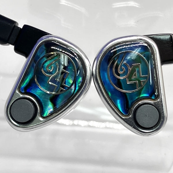 【中古】Nio 【64A-8434】【日本橋】