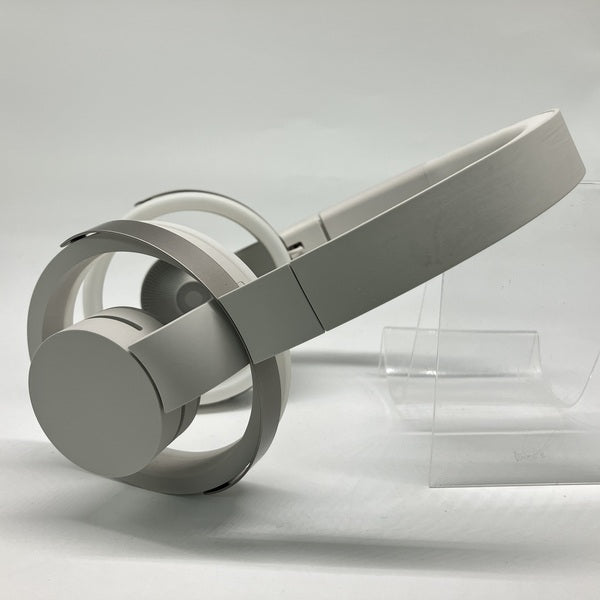 num ONE オンイヤースピーカー MBH001 ライトグレー 新品未開封 nwm 【中古】ワイヤレスパーソナルイヤースピーカー nwm ONE ライト