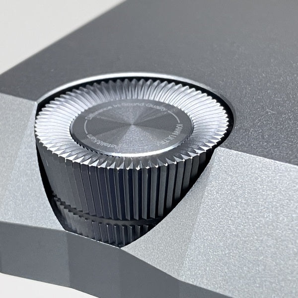 【中古】KANN ULTRA 【IRV-AK-KANN-ULTRA】【秋葉原】