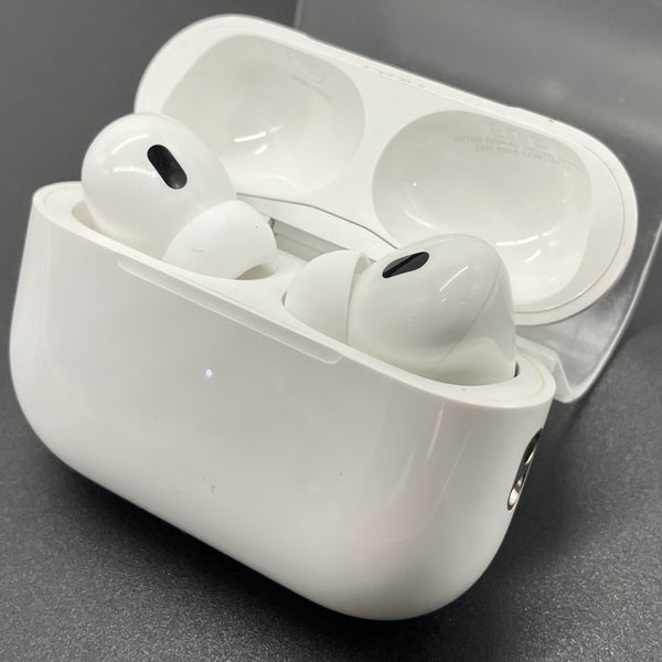 【中古】AirPods Pro (第2世代) MQD83J/A【秋葉原】