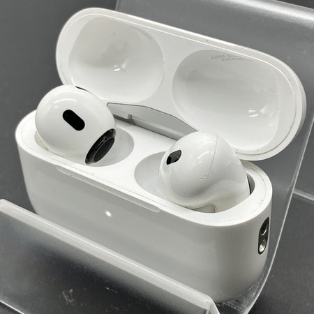 Apple 【中古】MagSafe充電ケース(USB-C)付きAirPods Pro(第2世代