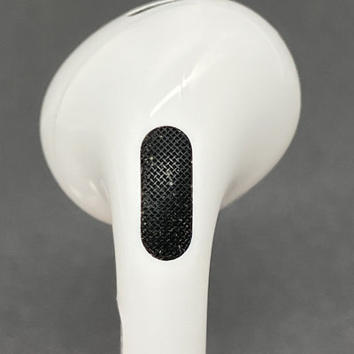 【中古】MagSafe充電ケース(USB-C)付きAirPods Pro(第2世代) MTJV3JA【日本橋】