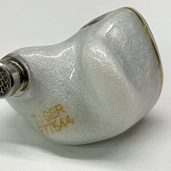 【中古】WHITE TIGER II 【QDC-TIGER-S-WH-V2】【秋葉原】