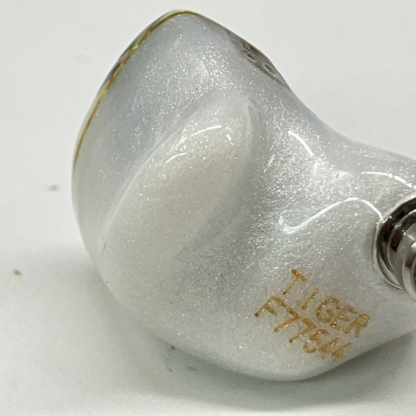 【中古】WHITE TIGER II 【QDC-TIGER-S-WH-V2】【秋葉原】