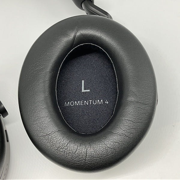 【中古】MOMENTUM 4 Wireless ブラック 【M4AEBT BLACK】【秋葉原】