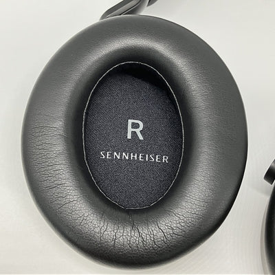 【中古】MOMENTUM 4 Wireless ブラック 【M4AEBT BLACK】【秋葉原】