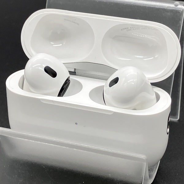 【中古】MagSafe充電ケース(USB-C)付きAirPods Pro(第2世代) MTJV3JA【秋葉原】