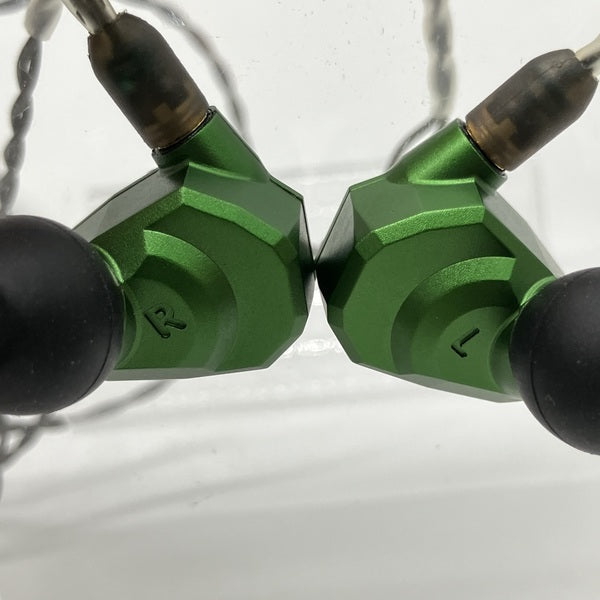 【中古】ANDROMEDA 【CAM-4808】【仙台】