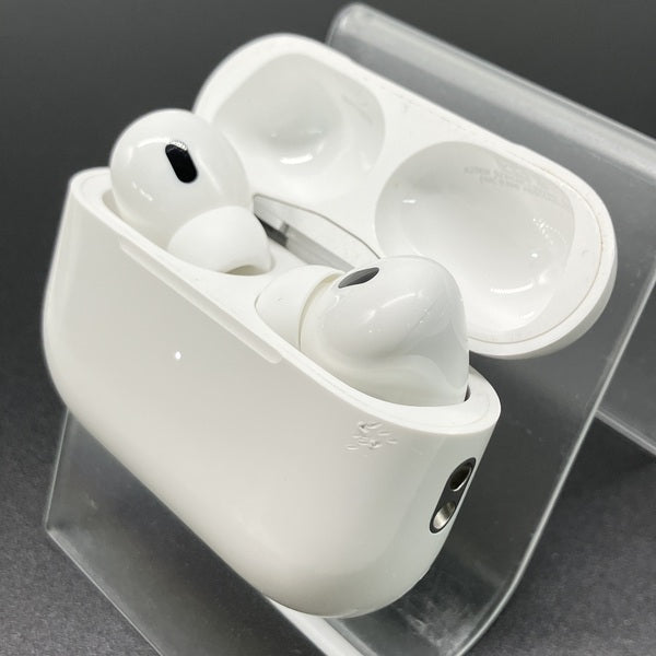 【中古】MagSafe充電ケース(USB-C)付きAirPods Pro(第2世代) MTJV3JA【秋葉原】