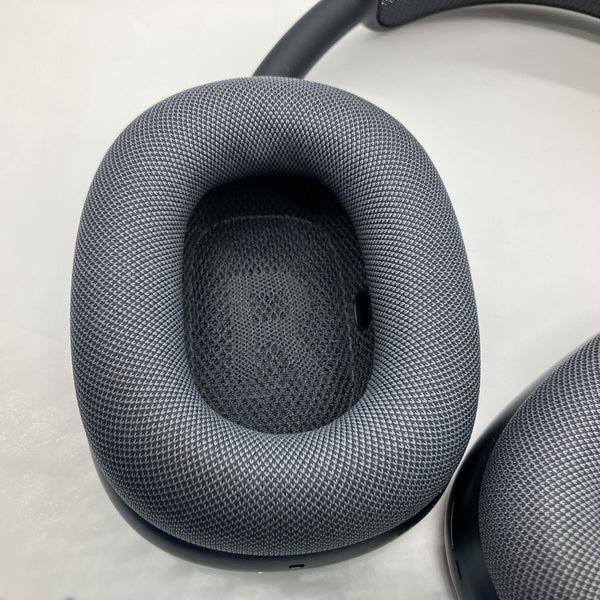 Apple 【中古】AirPods Max(USB-C) MWW43ZA/A ミッドナイト【仙台