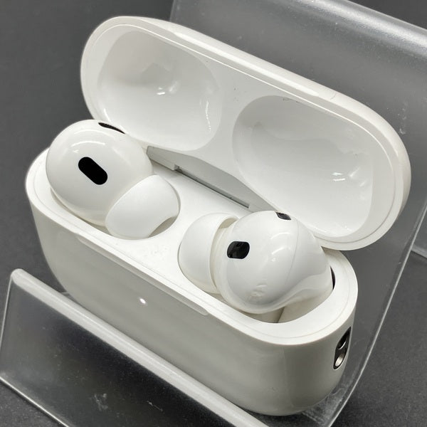【中古】MagSafe充電ケース(USB-C)付きAirPods Pro(第2世代) MTJV3JA【秋葉原】
