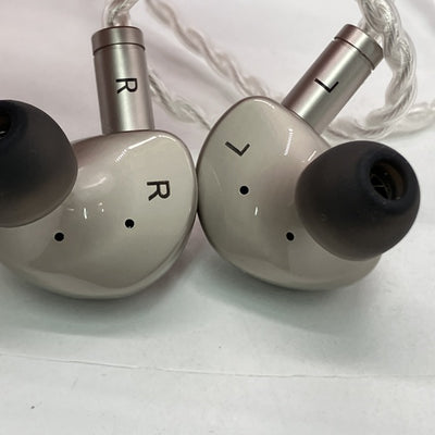 【中古】Que UTG【秋葉原】