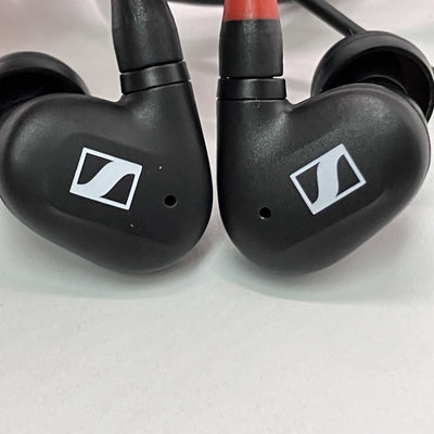 【中古】IE 100 PRO BLACK【秋葉原】